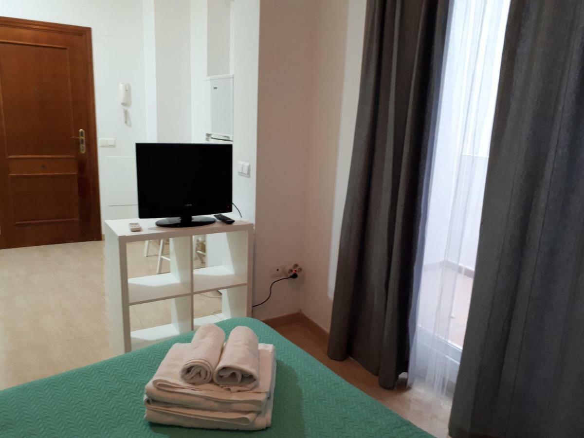 Апартаменты Apt En Carreteria En Centro Historico Малага Экстерьер фото