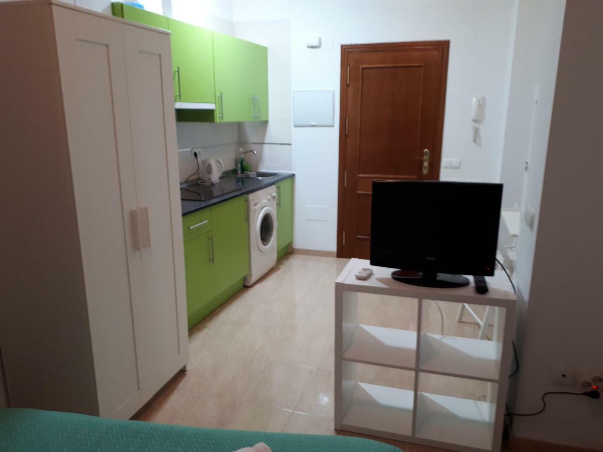 Апартаменты Apt En Carreteria En Centro Historico Малага Экстерьер фото